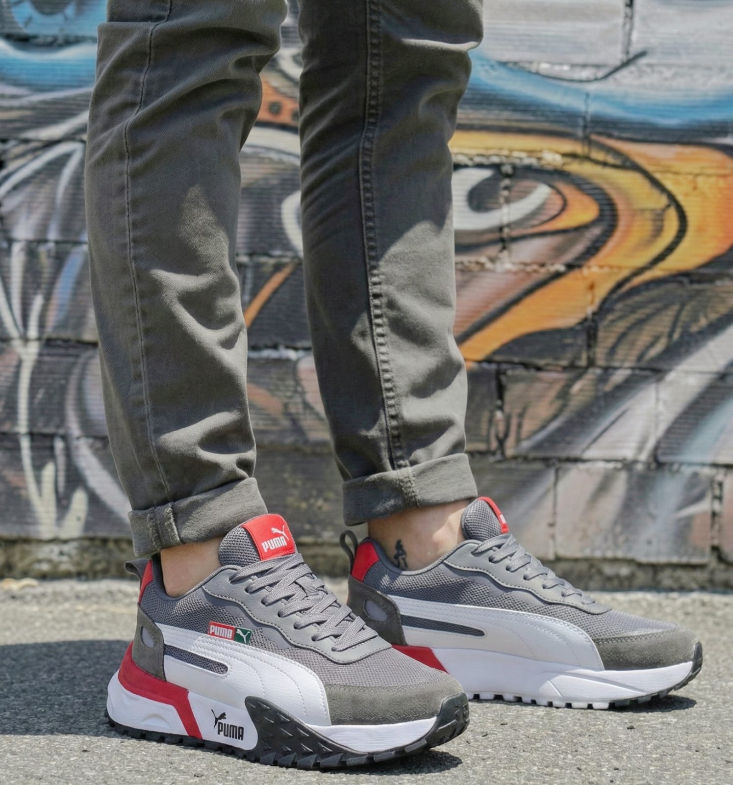 PUMA RS color GrisRojo