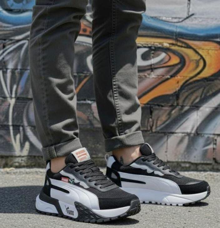 PUMA RS color NegroBlanco